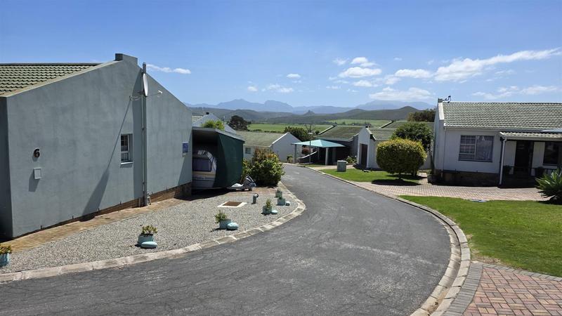 3 Bedroom Property for Sale in Fraaiuitsig Western Cape
